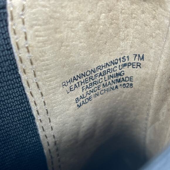 Steve Madden Women's Rhiannon Chelsea Boot Brown Suede Size 7M - Picture 9 of 14